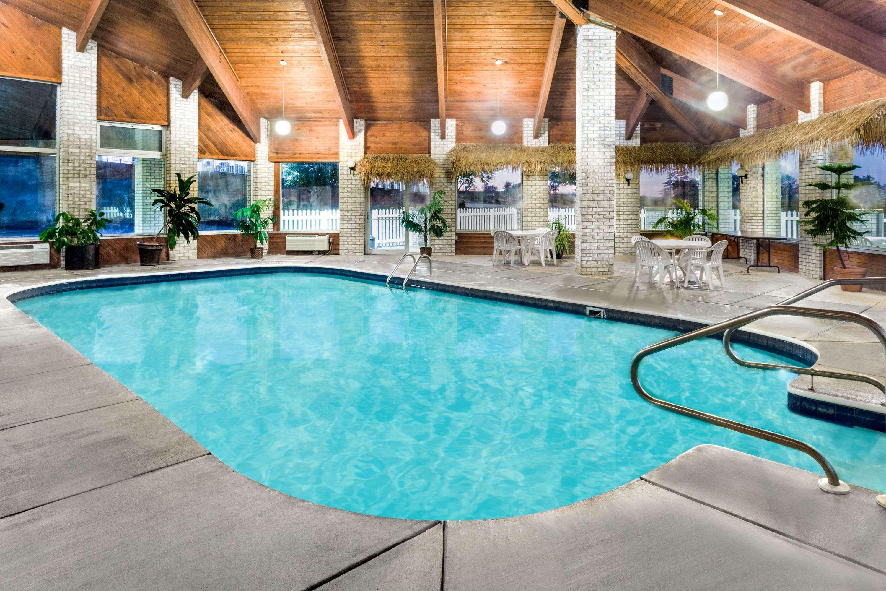 Days Inn By Wyndham Jackson Exterior photo